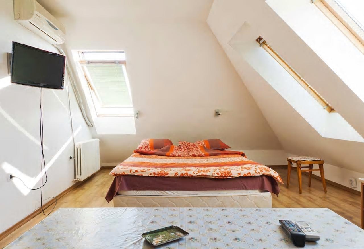 Stay Nexus Near Airport Sofia Luaran gambar